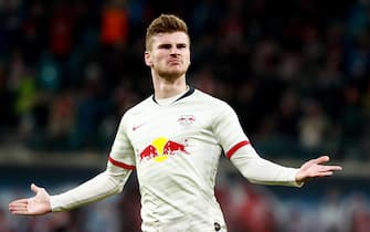 epa08465777 (FILE) Leipzig's Timo Werner celebrates after scoring the 1-1 during the German Bundesliga soccer match between RB Leipzig and FC Union Berlin in Leipzig, Germany, 18 January 2020.  According to reports on 04 June 2020, English Premier League side Chelsea is in talks with Leipzig 24-year-old forward Timo Werner.  EPA/HAYOUNG JEON CONDITIONS - ATTENTION: The DFL regulations prohibit any use of photographs as image sequences and/or quasi-video. *** Local Caption *** 55779486