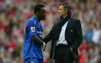 Chelsea manager Jose Mourinho and Michael Essien after the final whistle  (Photo by Mike Egerton - PA Images via Getty Images)