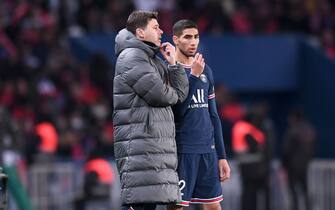 Mauricio POCHETTINO (Entraineur PSG) - 02 Achraf HAKIMI (psg) during the Ligue 1 Uber Eats match between Paris Saint Germain and Lorient at Parc des Princes on April 3, 2022 in Paris, France. (Photo by Philippe Lecoeur/FEP/Icon Sport) - Photo by Icon sport/Sipa USA