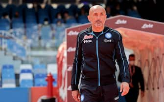 Foto Alessandro Garofalo/LaPresse 
30 aprile  2022 Napoli, Italia 
sport calcio 
Napoli vs Sassuolo  - Campionato di calcio Serie A TIM 2021/2022 - stadio Diego Armando Maradona 
Nella foto: Luciano Spalletti allenatore (SSC Napoli); 


Photo Alessandro Garofalo/LaPresse 
April 30 , 2022 Naples, Italy 
sport soccer 
Napoli vs Sassuolo - Italian Football Championship League A TIM 2021/2022 - Diego Armando Maradona stadium.
In the pic: Luciano Spalletti coach (SSC Napoli);