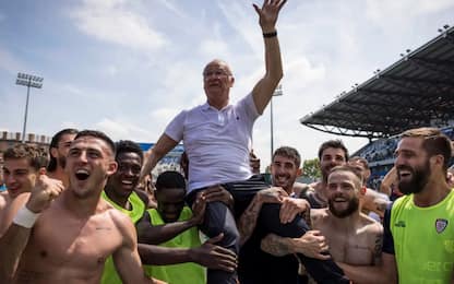 Ranieri lascia il Cagliari: "Sempre grati Mister"