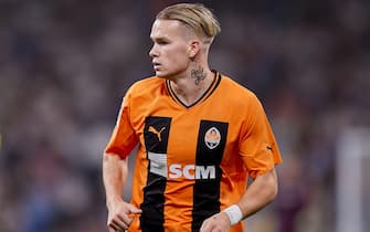 Madrid, Spain. 05/10/2022, Mykhailo Mudryk of Shakhtar Donetsk during the UEFA Champions League match between Real Madrid and Shakhtar Donetsk, Group F, played at Santiago Bernabeu Stadium on Oct 5, 2022 in Madrid, Spain. (Photo by Ruben Albarran / PRESSIN)