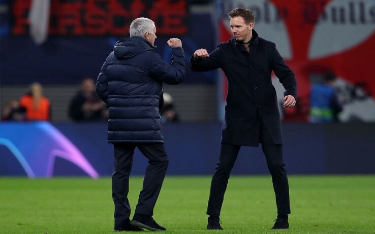 Il saluto di gomito tra José Mourinho e Julian Nagelsmann