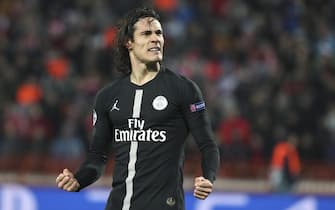 epa07224435 Paris Saint-Germain's Edison Cavani celebrates after scoring the opening goal during the UEFA Champions League Group C soccer match between Red Star Belgrade and Paris Saint-Germain (PSG) in Belgrade, Serbia 11 December 2018.  EPA/SRDJAN SUKI