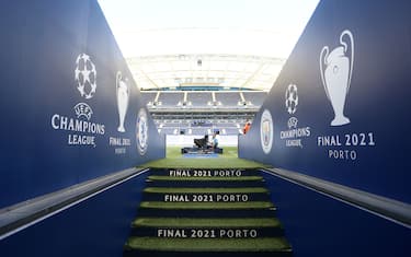 PORTO, PORTUGAL - MAY 29: A general view inside the stadium prior to the UEFA Champions League Final between Manchester City and Chelsea FC at Estadio do Dragao on May 29, 2021 in Porto, Portugal. (Photo by Victoria Haydn/Manchester City FC via Getty Images)