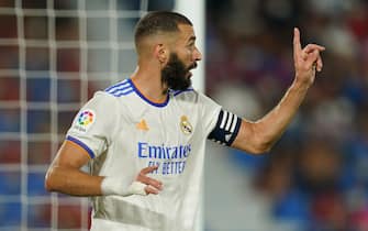 Karim Benzema of Real Madrid during the La Liga match between Levante UD v Real Madrid played at Ciutat Valencia Stadium on August 21, 2021 in Barcelona, Spain. (Photo by Sergio Ruiz / PRESSINPHOTO)