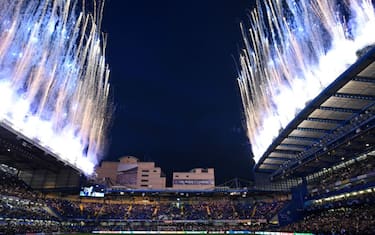 Show a Londra: fuochi d'artificio per il Chelsea