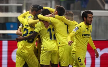 Bergamo, Italy, 9th December 2021. Etienne Capoue of Villareal CF celebrates with team mates after scoring to give the side a 2-0 lead during the UEFA Champions League match at Bergamo Stadium, Bergamo. Picture credit should read: Jonathan Moscrop / Sportimage via PA Images