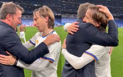 Modric abbraccia Del Piero: "È una leggenda"