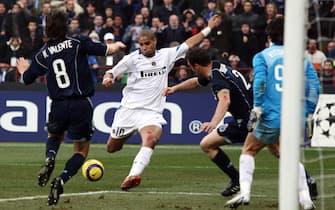 ©Luca Lussoso/LaPresse15-03-2005 MilanoSport CalcioInter Porto Champions League 2004 2005Nella foto Adriano