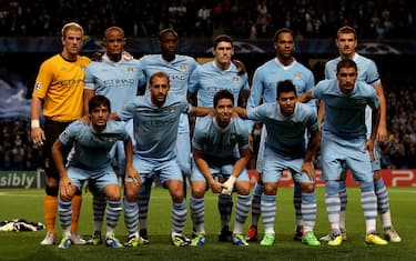 MANCHESTER, ENGLAND - SEPTEMBER 14:  The Manchester City players line up for a team photo prior to the UEFA Champions League Group A match between Manchester City and SSC Napoli at the Etihad Stadium on September 14, 2011 in Manchester, England. (Photo by Scott Heavey/Getty Images)