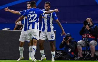 epa10870279 FC Porto’s Galeno (R) celebrates with teammates after scoring a goal during the UEFA Champions League group H match between Shakhtar Donetsk and FC Porto in Hamburg, Germany, 19 September 2023.  EPA/FABIAN BIMMER