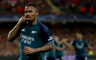 epa10898355 Gabriel Jesus of Arsenal celebrates after scoring the opening game during the UEFA Champions League Group B match between RC Lens and Arsenal London in Lens, France, 03 October 2023.  EPA/MOHAMMED BADRA