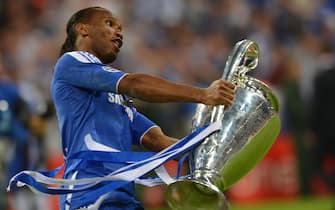 epa04330865 A file picture of Chelsea's Didier Drogba celebrating after the team won the UEFA Champions League soccer final between FC Bayern Munich and Chelsea FC in Munich, Germany, 19 May 2012. Drogba returns to Chelsea on a one-year-contract coming from Galatasaray.  EPA/MARCUS BRANDT