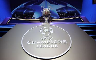 TOPSHOT - The Champions League Trophy stands on display during the UEFA Champions League football group stage draw ceremony in Monaco on August 24, 2017.  / AFP PHOTO / VALERY HACHE        (Photo credit should read VALERY HACHE/AFP via Getty Images)