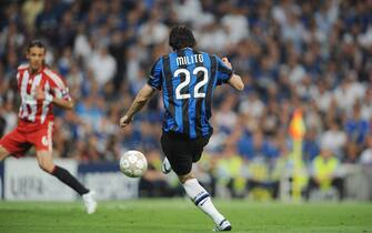 FOOTBALL - UEFA CHAMPIONS LEAGUE 2009/2010 - FINAL - BAYERN MUNCHEN v INTERNAZIONALE - 22/05/2010 - PHOTO FRANCK FAUGERE / DPPI - 2ND GOAL DIEGO MILITO (INT)