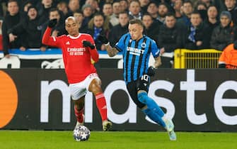 Benfica's Joao Mario and Club's Noa Lang fight for the ball during a soccer game between Belgian Club Brugge KV and Portuguese Sport Lisboa e Benfica, Wednesday 15 February 2023 in Brugge, the first leg of the round of 16 of the UEFA Champions League competition. BELGA PHOTO KURT DESPLENTER (Photo by KURT DESPLENTER/Belga/Sipa USA)