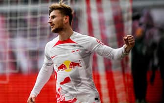 epa10490261 Leipzig's Timo Werner celebrates scoring the opening goal during the German Bundesliga soccer match between RB Leipzig and  Eintracht Frankfurt in Leipzig, Germany, 25 February 2023.  EPA/Filip Singer (ATTENTION: The DFL regulations prohibit any use of photographs as image sequences and/or quasi-video.)