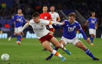 Roma's Polish midfielder Nicola Zalewski (L) vies with Leicester City's English midfielder Kiernan Dewsbury-Hall (R) during the UEFA Conference League semi-final first leg football match between Leicester City and Roma at King Power Stadium, in Leicester, on April 28, 2022. (Photo by Geoff Caddick / AFP) (Photo by GEOFF CADDICK/AFP via Getty Images)