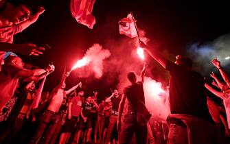 Roma fans celebrate the victory of the Conference League Cup in the Testaccio neighbor, Rome, Italy, 25 May 2022. ANSA/RICCARDO ANTIMIANI