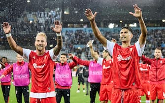 epa10171281 Braga's Uros Racic and Bruno Rodrigues celebrates the 0-2 victory after the UEFA Europa League group D soccer match  between Malmo FF and Braga at Eleda Stadion in Malmo, Sweden, 8 September 2022.  EPA/Anders Bjuro  SWEDEN OUT