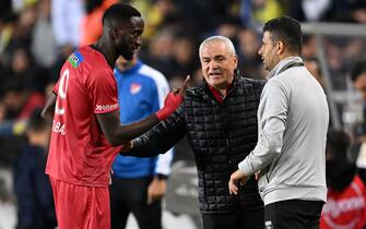ISTANBUL - (lm) Mustapha Yatabare of Demir Grup Sivasspor, Demir Grup Sivasspor trainer coach Riza Calimbay during the Turkish Super Lig match between Fenerbahce AS and Demir Grup Sivasspor at Ulker stadium on November 7, 2022 in Istanbul, Turkey. ANP | Dutch Height | GERRIT FROM COLOGNE /ANP/Sipa USA