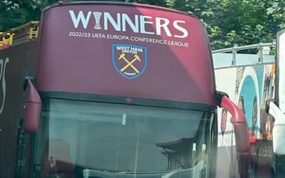 West Ham, il pullman per la festa è già pronto