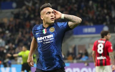 FC Inter's forward Lautaro Martínez jubilates after his  second goal during the Italian Cup semi-final soccer match between FC Inter and Ac Milan at Giuseppe Meazza Stadium in Milan, Italy, 19 April 2022. ANSA / ROBERTO BREGANI