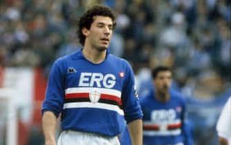 Ravezzani/LaPresse
anni '80 Genova - Italia
storico
calcio
Gianluca Vialli
Nella foto: il calciatore della Sampdoria Gianluca Vialli