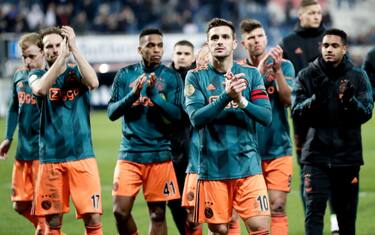 L'Eredivisie non ripartirà: titolo non assegnato