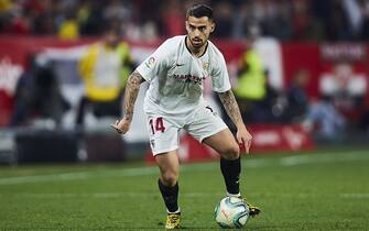 SEVILLE, SPAIN - FEBRUARY 02: Suso of Sevilla FC in action during the Liga match between Sevilla FC and Deportivo Alaves at Estadio Ramon Sanchez Pizjuan on February 02, 2020 in Seville, Spain. (Photo by Quality Sport Images/Getty Images)