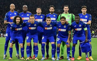 Getafe's players pose for a group pictur prior to the UEFA Europa League round of 32 second leg football match between Ajax Amsterdam and Getafe FC at the Johan Cruijff Arena stadium in Amsterdam on February 27, 2020. (Photo by JOHN THYS / AFP) (Photo by JOHN THYS/AFP via Getty Images)