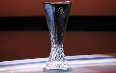 europa_league_trofeo