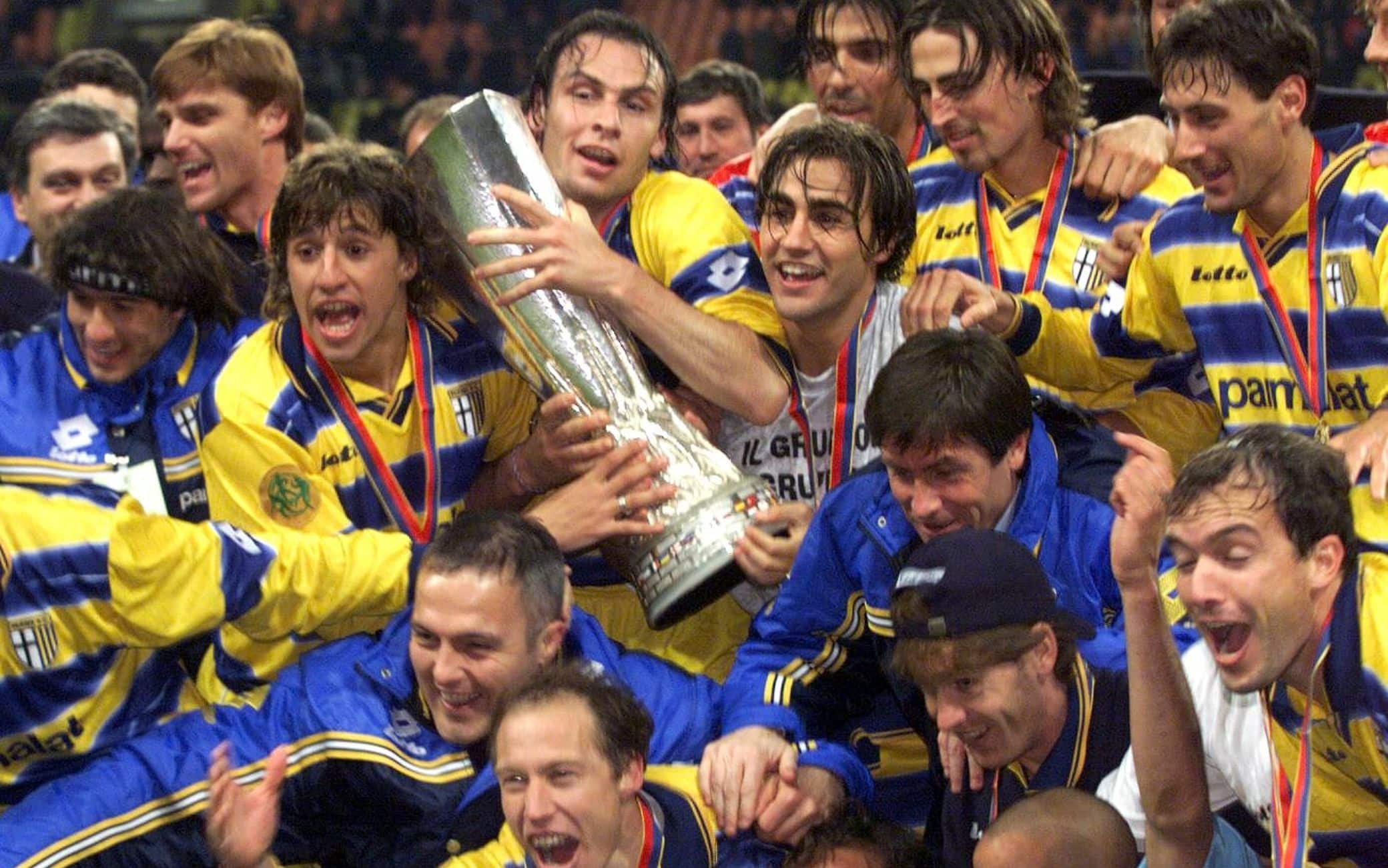 LA GAZZETTA DELLO Sport N.232 Del 1 Ottobre 1999 - Coppa Uefa Parma