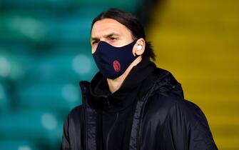 epa08765743 Zlatan Ibrahimovic prior to the UEFA Europa League group H soccer match between Celtic Glasgow and AC Milan in Glasgow, Britain, 22 October 2020.  EPA/Mark Runnacles / POOL