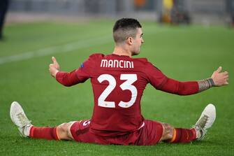 Roma vs Shakhtar Donetsk - Europa League 2020/2021 - Ottavi di Finale - Andata Foto Alfredo Falcone - LaPresse11/03/2021 Roma ( Italia)Sport CalcioRoma-Shakhtar DonetskEuropa League Girone A 2020 2021 - Stadio Olimpico di RomaNella foto:esultanza gianluca manciniPhoto Alfredo Falcone - LaPresse11/03/2021 Roma (Italy)Sport SoccerRoma-Shakhtar DonetskEurope League group A 2020 2021 - Olimpico Stadium of RomaIn the pic:gianluca mancini celebrates