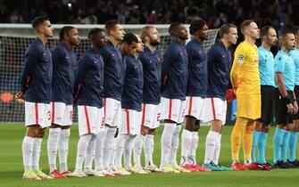 1347580548 PARIS, FRANCE - OCTOBER 19: Players of Leipzig pose before the UEFA Champions League group A match between Paris Saint-Germain and RB Leipzig at Parc des Princes on October 19, 2021 in Paris, France. (Photo by Xavier Laine/Getty Images)