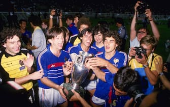 Jun 1984:  France celebrate victory over Spain by 2-0 in the final of the European nations cup which was held in Paris, France.    Mandatory Credit: Allsport UK