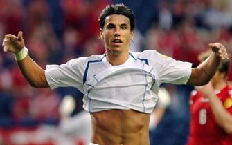 PORTO, Portugal:  Czech forward Milan Baros celebrates after scoring the second goal for his team, 27 June 2004 at Dragao stadium in Porto, during the quarter final Euro 2004 football match between Czech Republic and Denmark at the European Nations championship in Portugal. AFP PHOTO Joe KLAMAR  (Photo credit should read JOE KLAMAR/AFP via Getty Images)