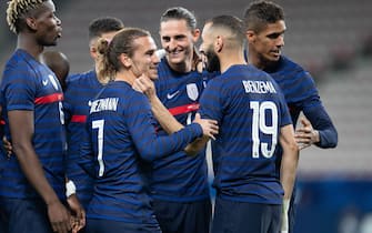 Antoine Griezmann of France celebrates his goal with Karim Benzema of France and his teammates during the international friendly match between France and Wales at Allianz Riviera Stadium, on June 2, 2021 in Nice, France. Photo by David Niviere/ABACAPRESS.COM