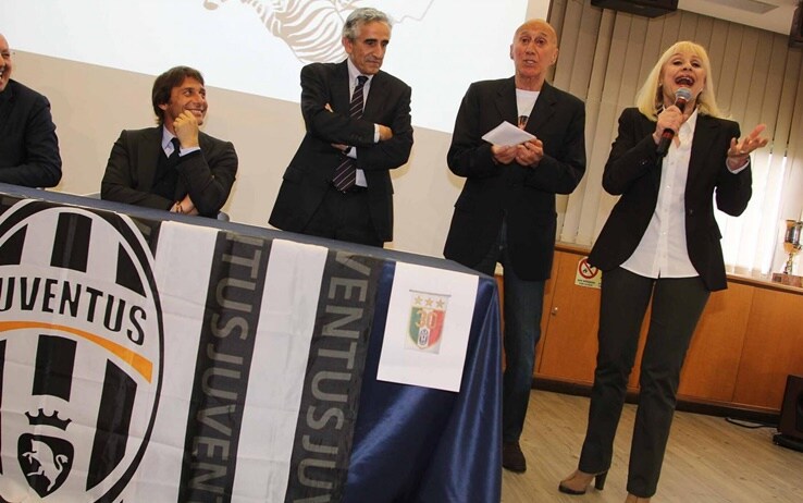 Raffaella Carrà ospite della Juventus nel 2012, negli anni di Antonio Conte Raffaella Carrà