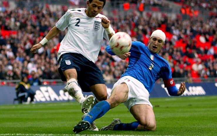 Zola, 26 anni fa il gol a Wembley: Inghilterra-Italia 0-1 - La Gazzetta
