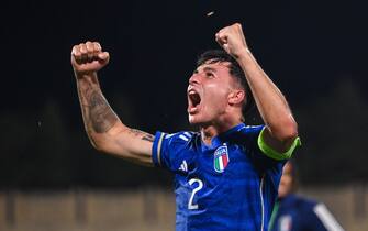 TA' QALI, MALTA - JULY 13: Filippo Missori of Italy celebrates after his side's victory in the UEFA European Under-19 Championship 2022/23 semi-final match between Spain and Italy at the National Stadium on July 13, 2023 in Ta' Qali, Malta. (Photo by Seb Daly - Sportsfile/UEFA via Getty Images)