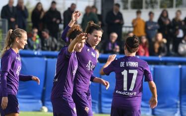 Super Fiorentina, 3-0 nel derby con l’Empoli