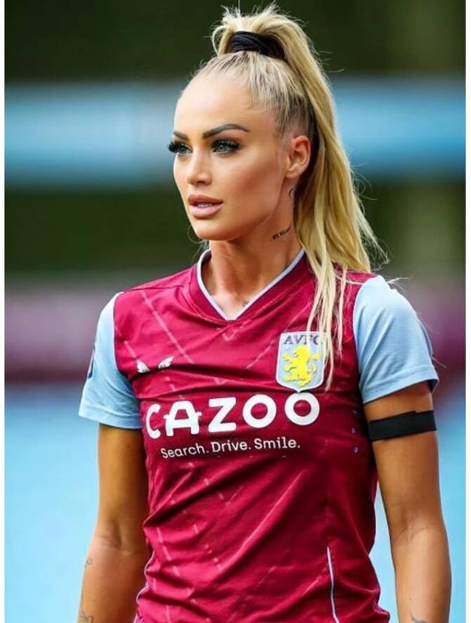 Alisha Lehmann Su Instagram La Calciatrice Ha Superato Federer In 