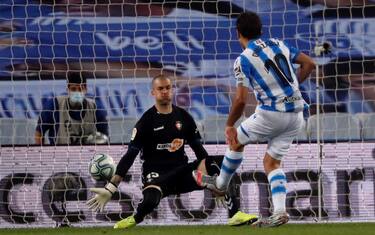 Oyarzabal non basta, Real Sociedad-Osasuna 1-1