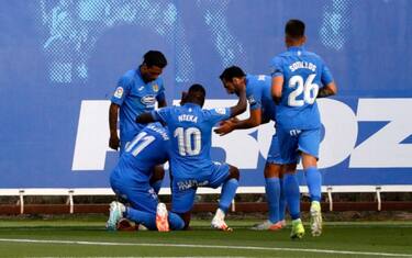 6 casi di Covid, rinviata Deportivo-Fuenlabrada