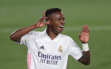 Vinicius lancia il Real, Suarez e Atletico a secco