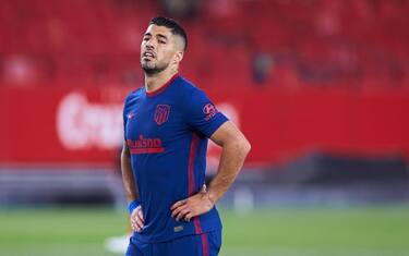 Problema muscolare per Suarez: 3 settimane di stop