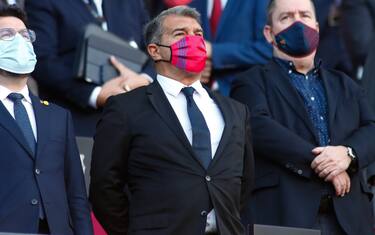 Barça, il presidente Laporta positivo al Covid